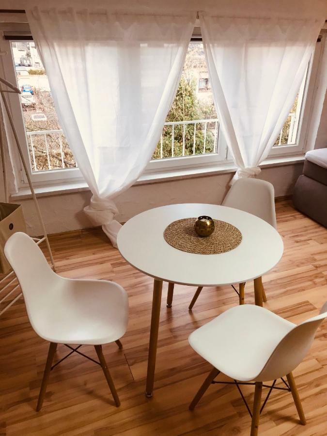 Studio Apartment In Direkter Naehe Zur Uniklinik Homburg Homburg  Exteriör bild