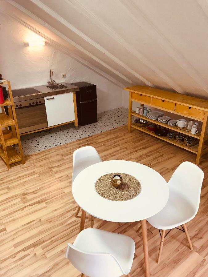 Studio Apartment In Direkter Naehe Zur Uniklinik Homburg Homburg  Exteriör bild